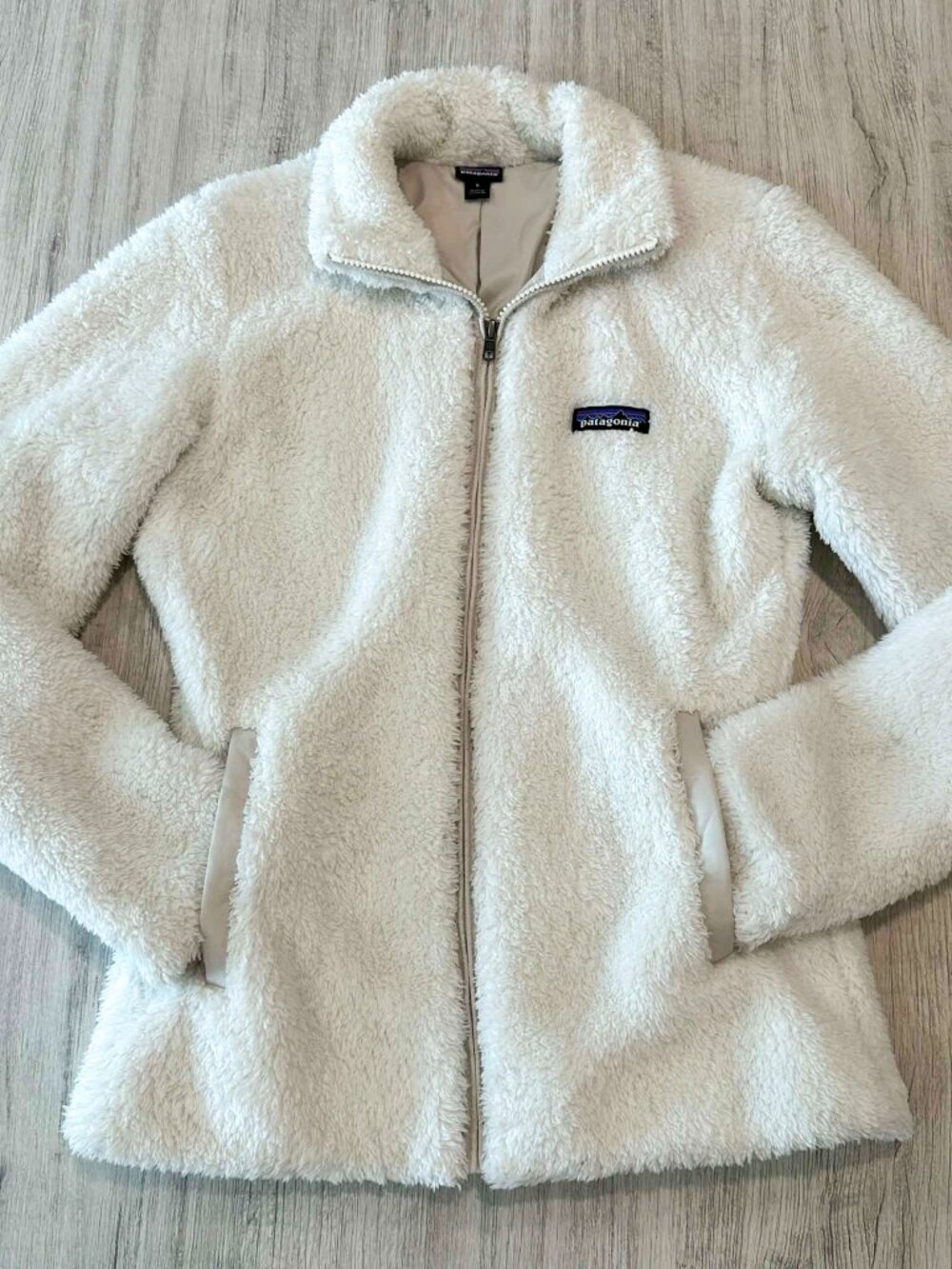Patagonia Women's Classic Retro-X Fleece Jacket Small Cream Ivory Full Zip
